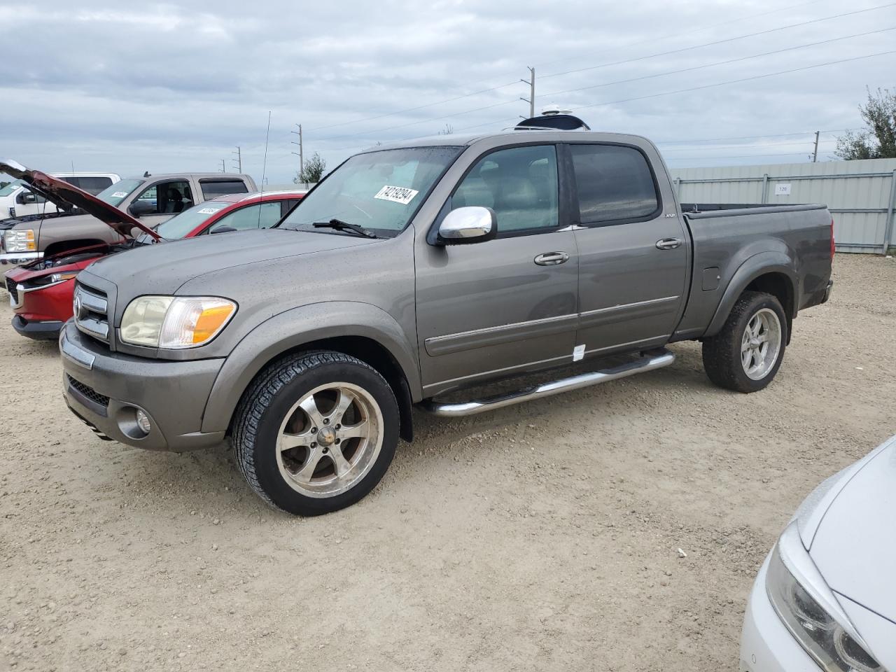 TOYOTA TUNDRA DOU 2006