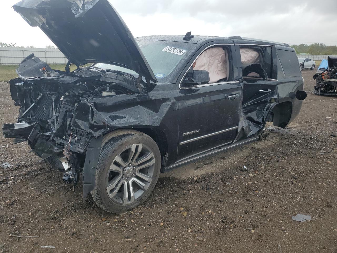 GMC YUKON DENA 2020