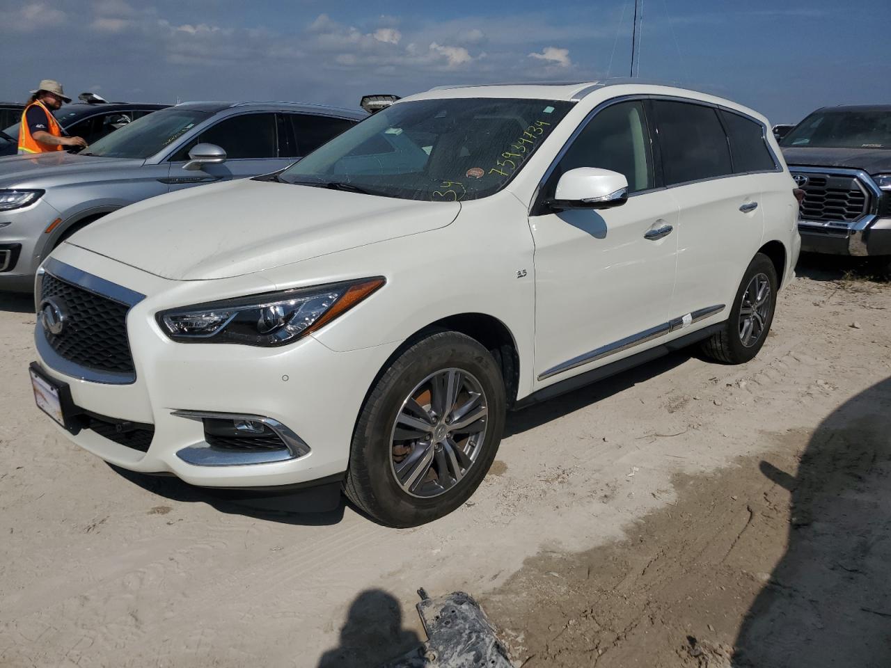 INFINITI QX60 LUXE 2019