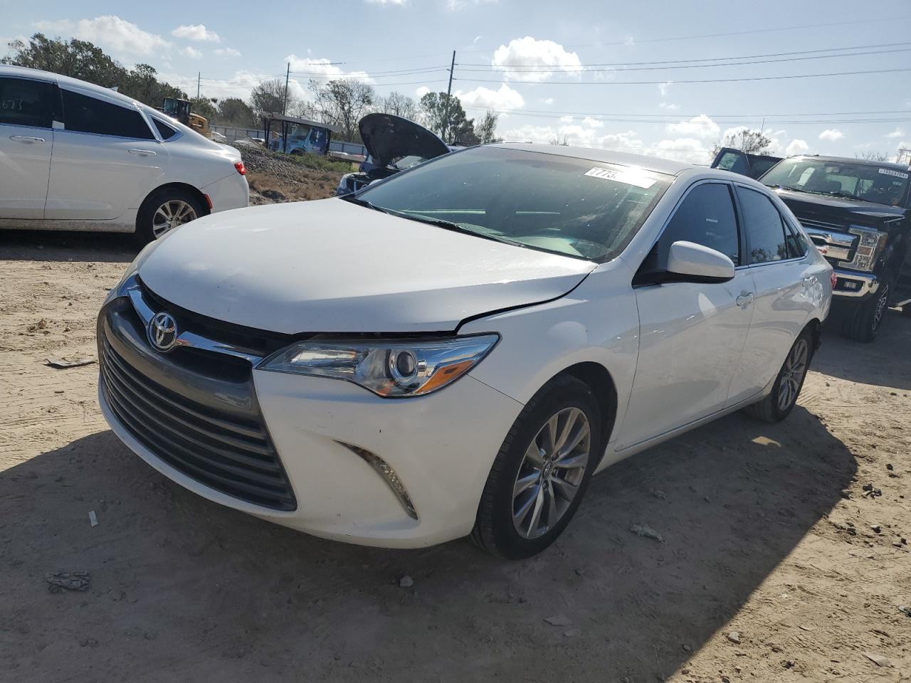 TOYOTA CAMRY LE 2017