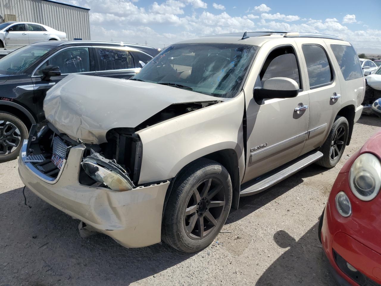 GMC YUKON DENA 2010