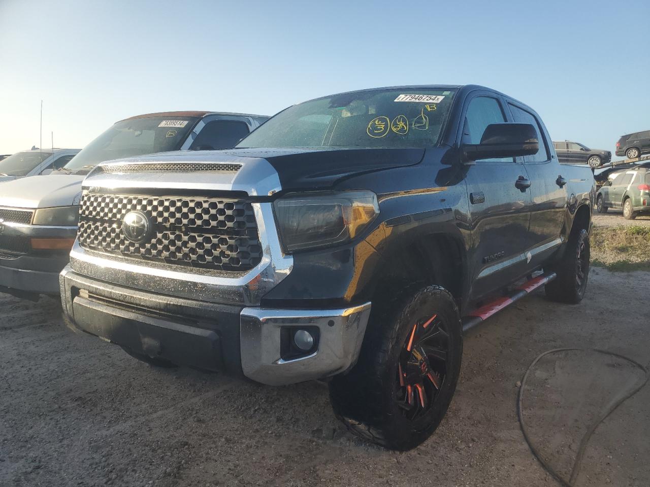 TOYOTA TUNDRA CRE 2021