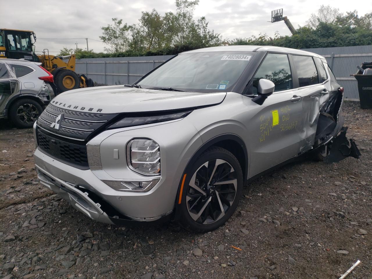 MITSUBISHI OUTLANDER 2024