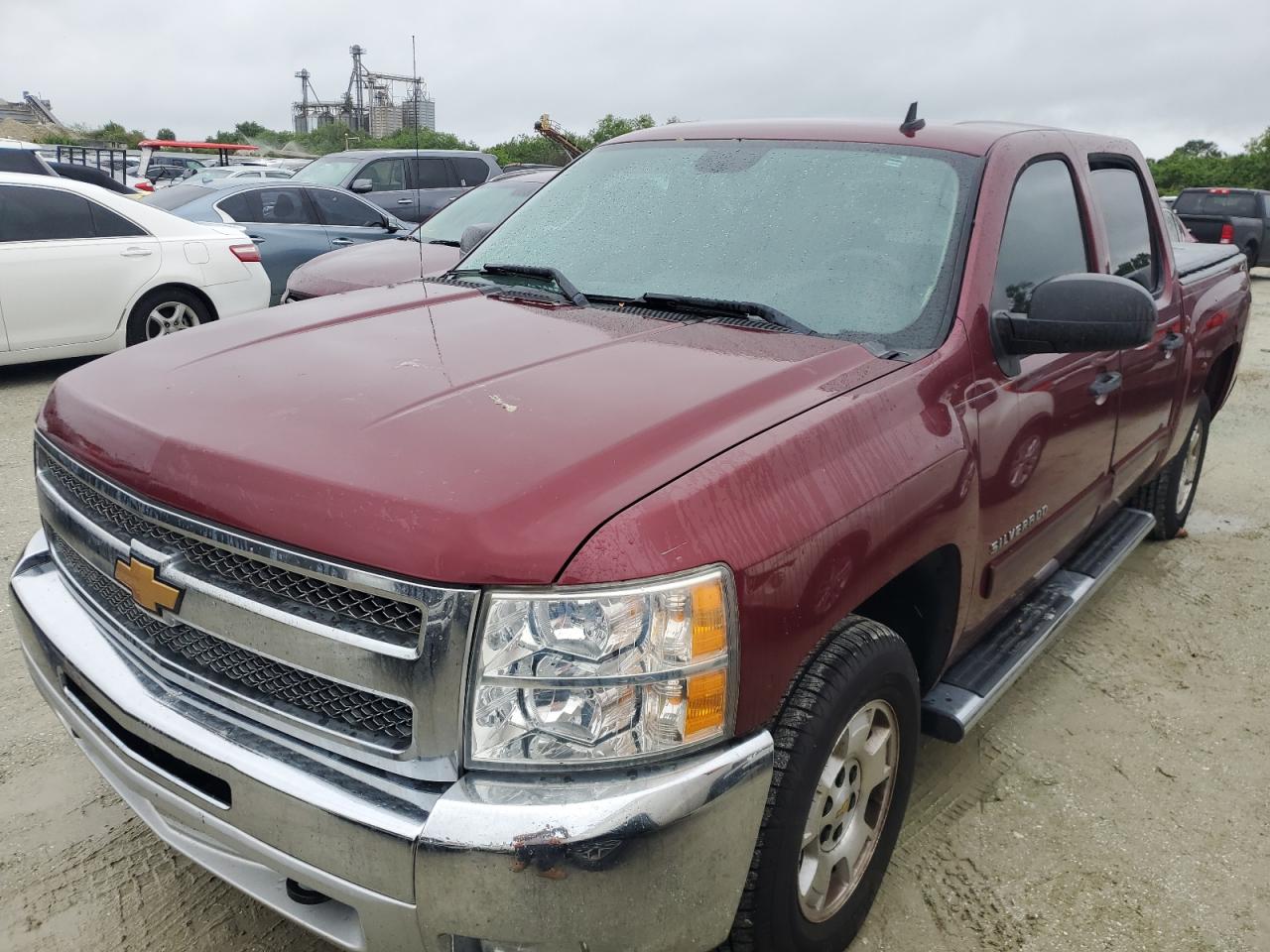 CHEVROLET SILVERADO 2013
