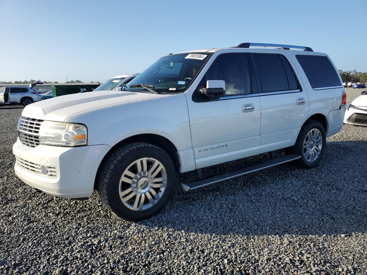 LINCOLN NAVIGATOR 2011