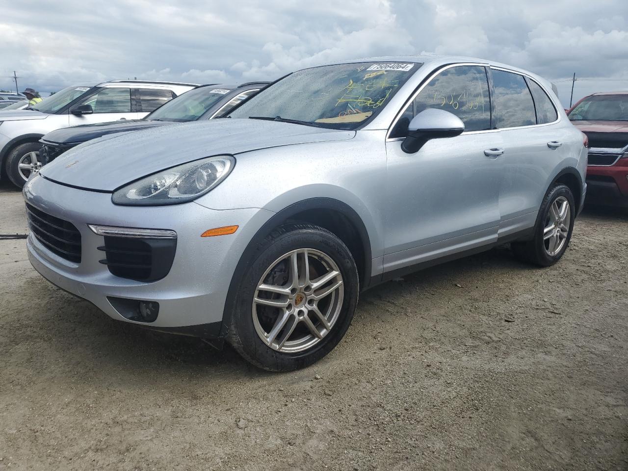 PORSCHE CAYENNE 2016