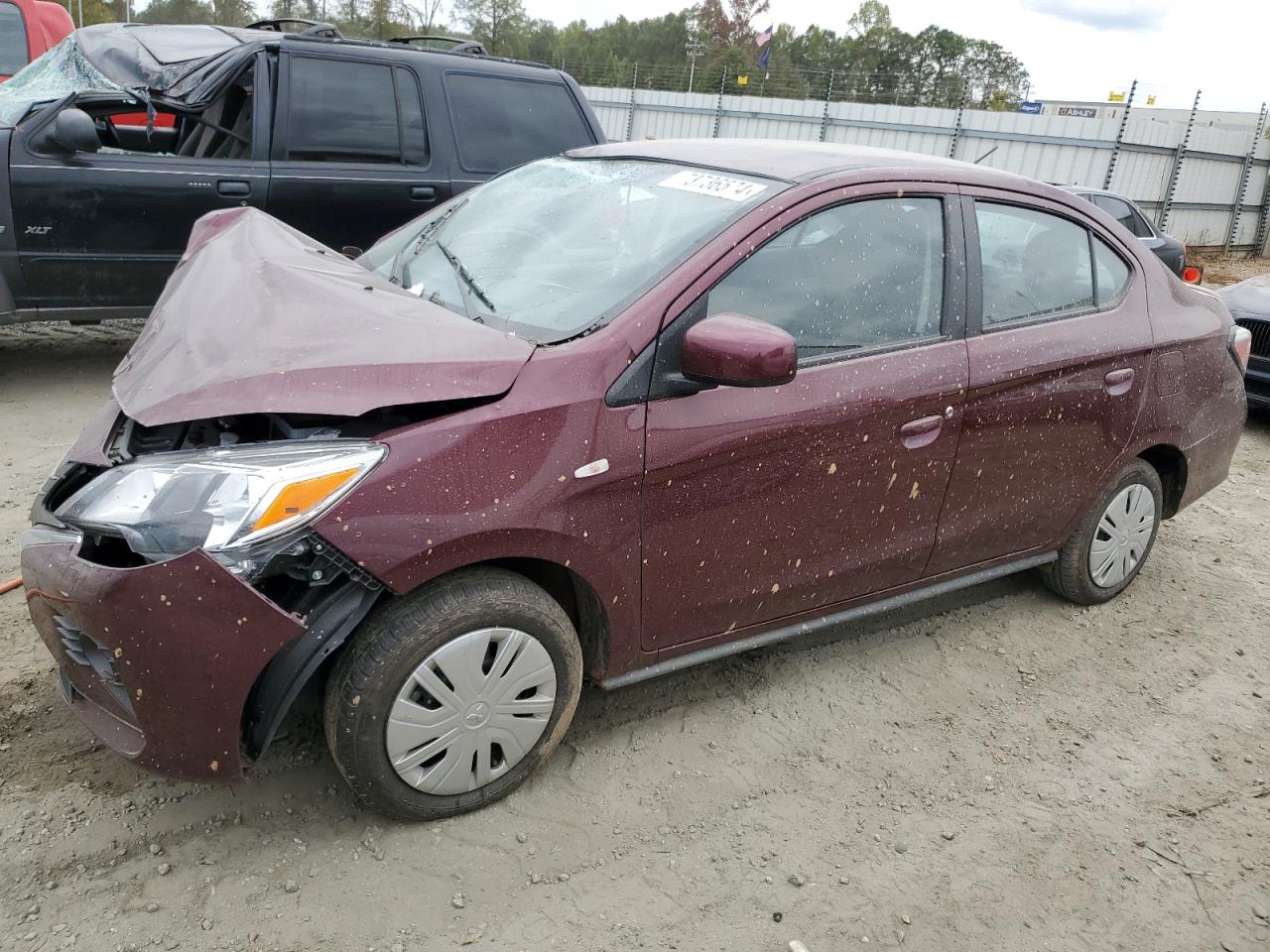 MITSUBISHI MIRAGE G4 2024