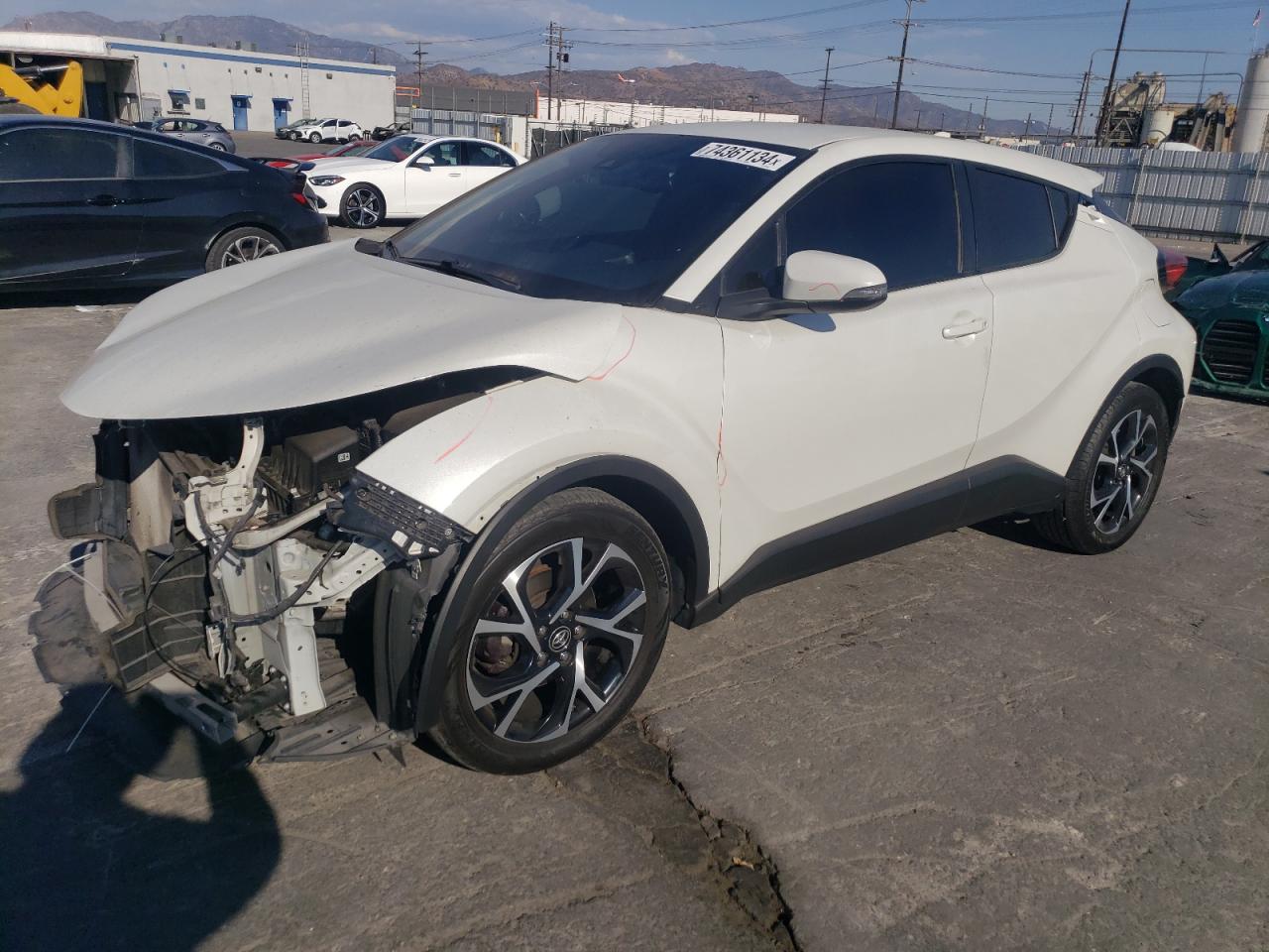 TOYOTA C-HR XLE 2018