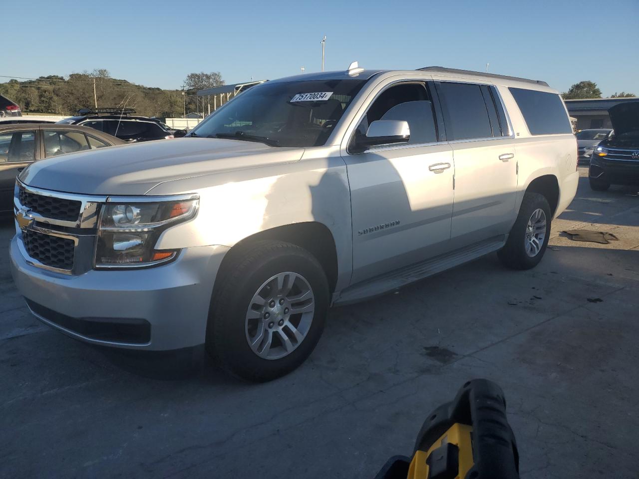 CHEVROLET SUBURBAN C 2015