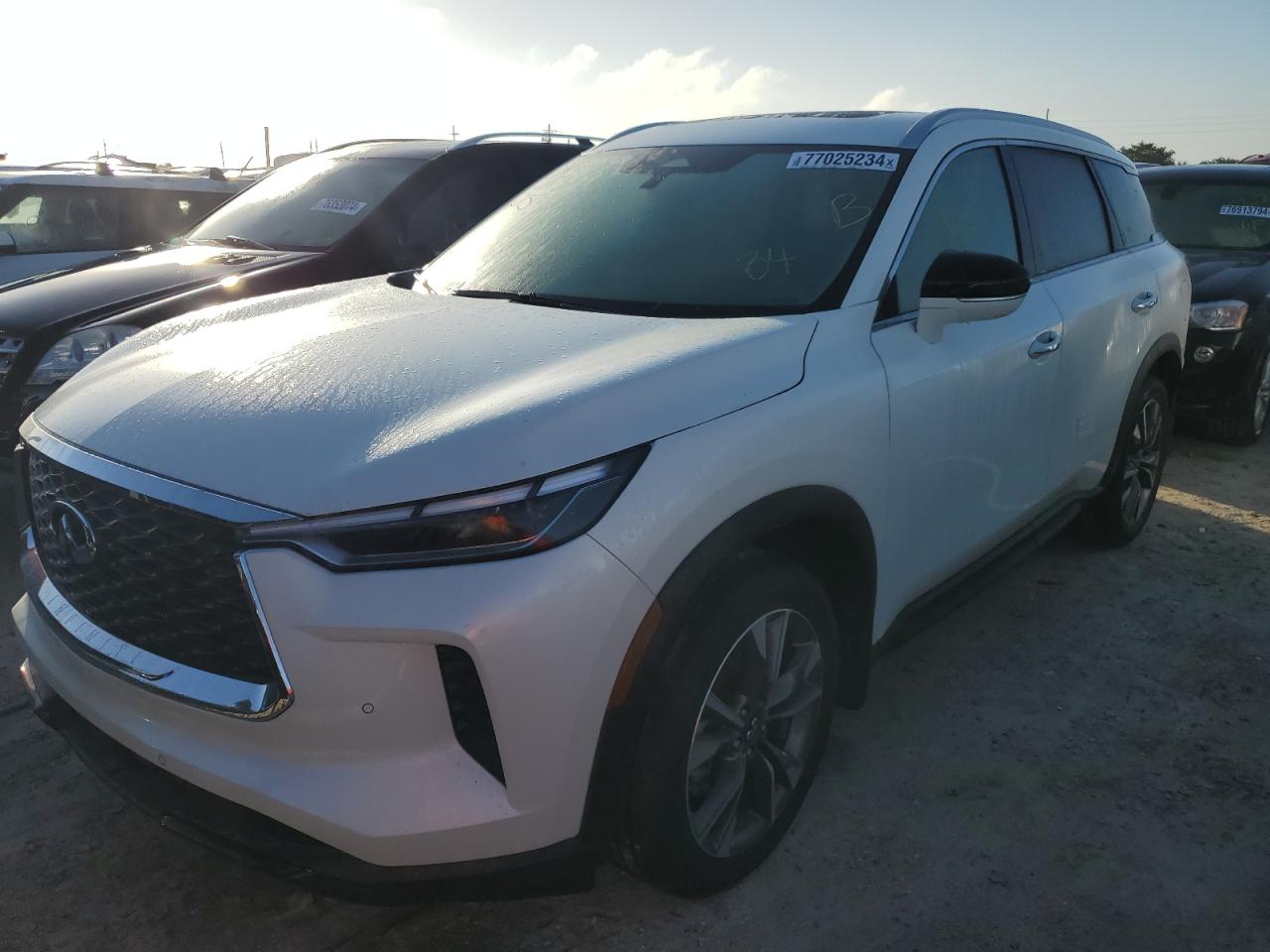 INFINITI QX60 LUXE 2024