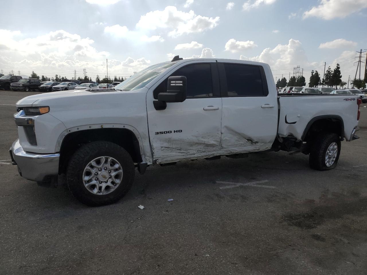 CHEVROLET SILVERADO 2021