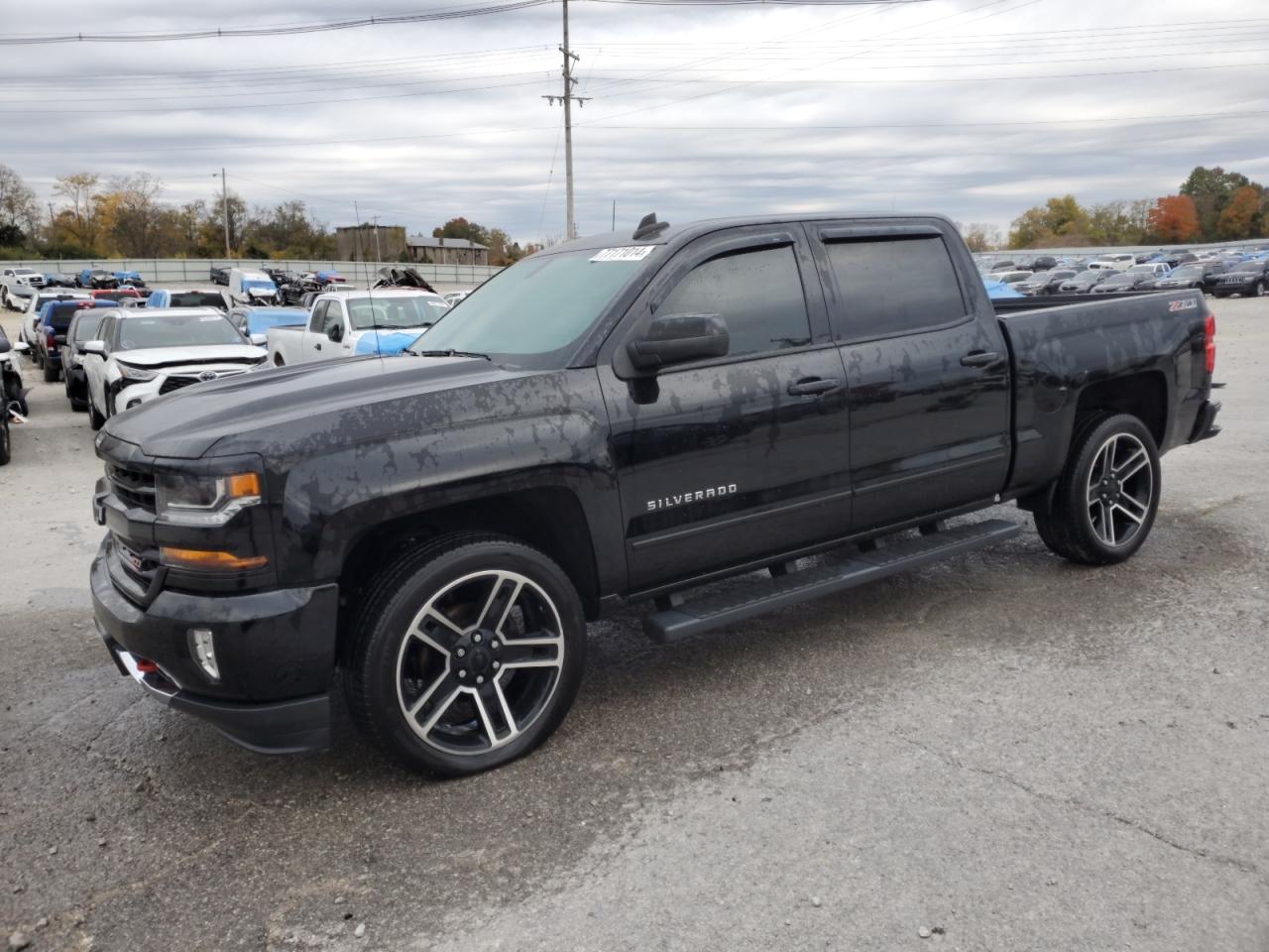 CHEVROLET SILVERADO 2017