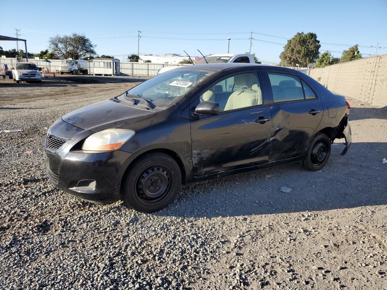 TOYOTA YARIS 2009