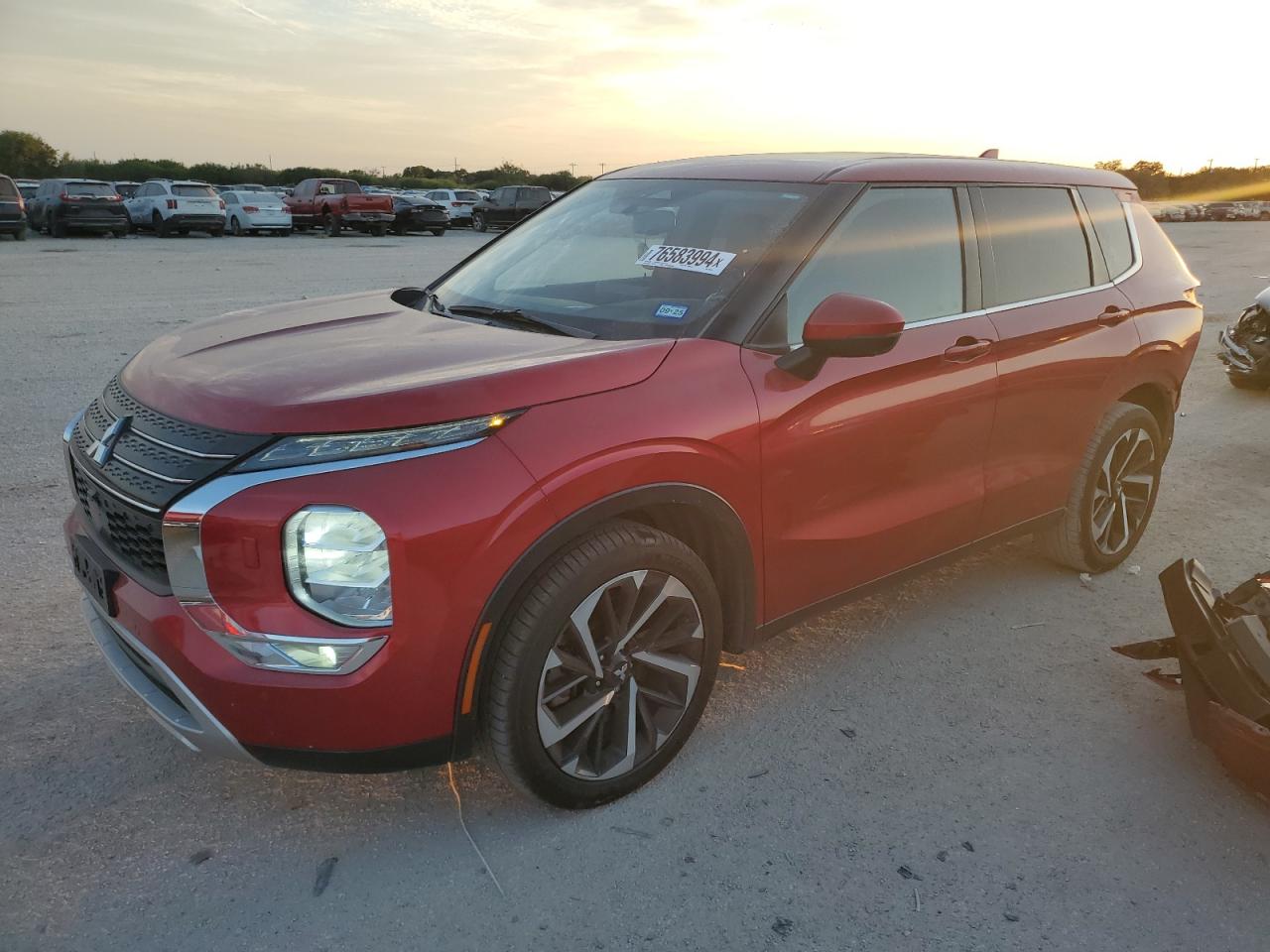 MITSUBISHI OUTLANDER 2022