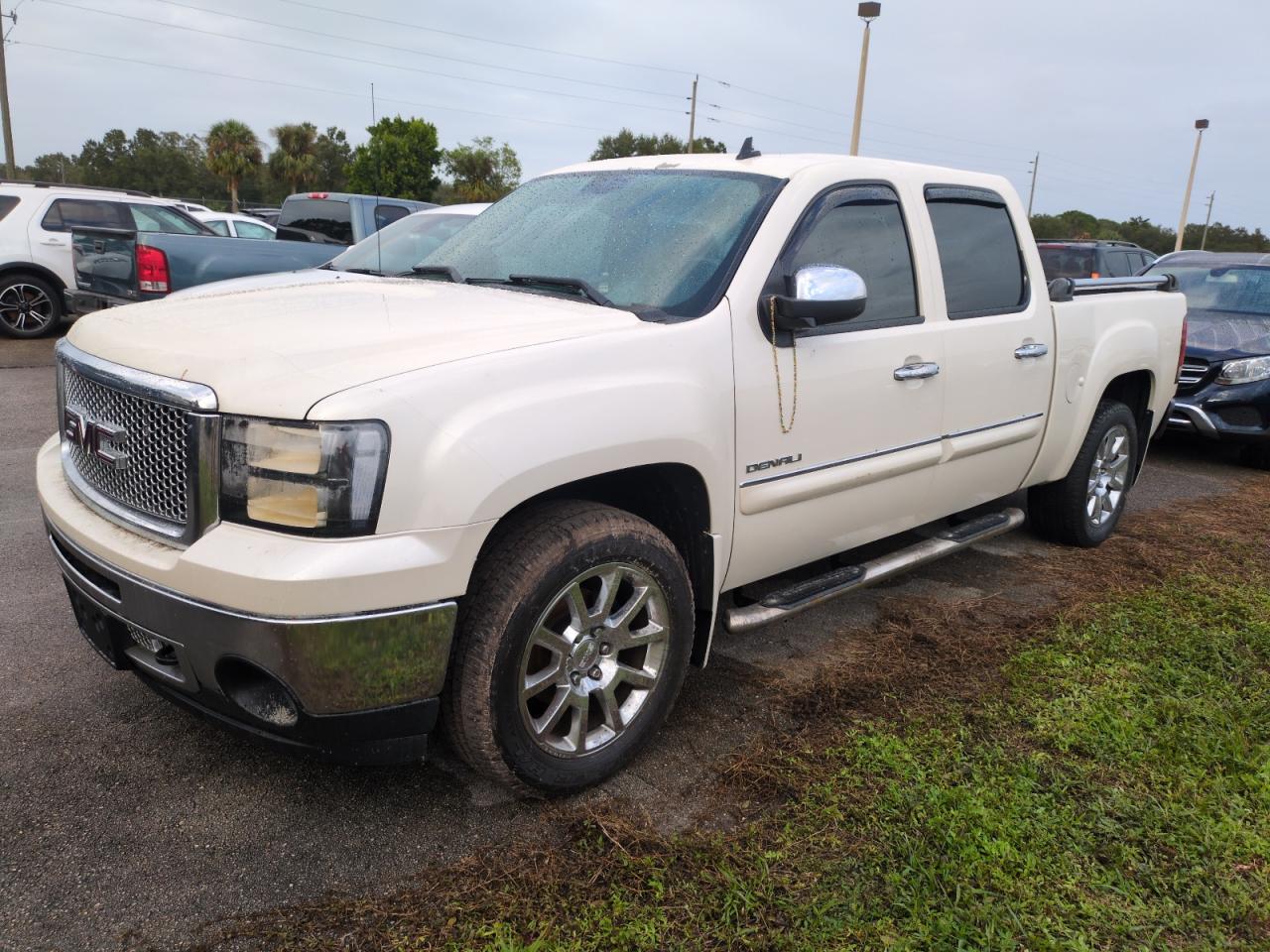 GMC SIERRA K15 2013