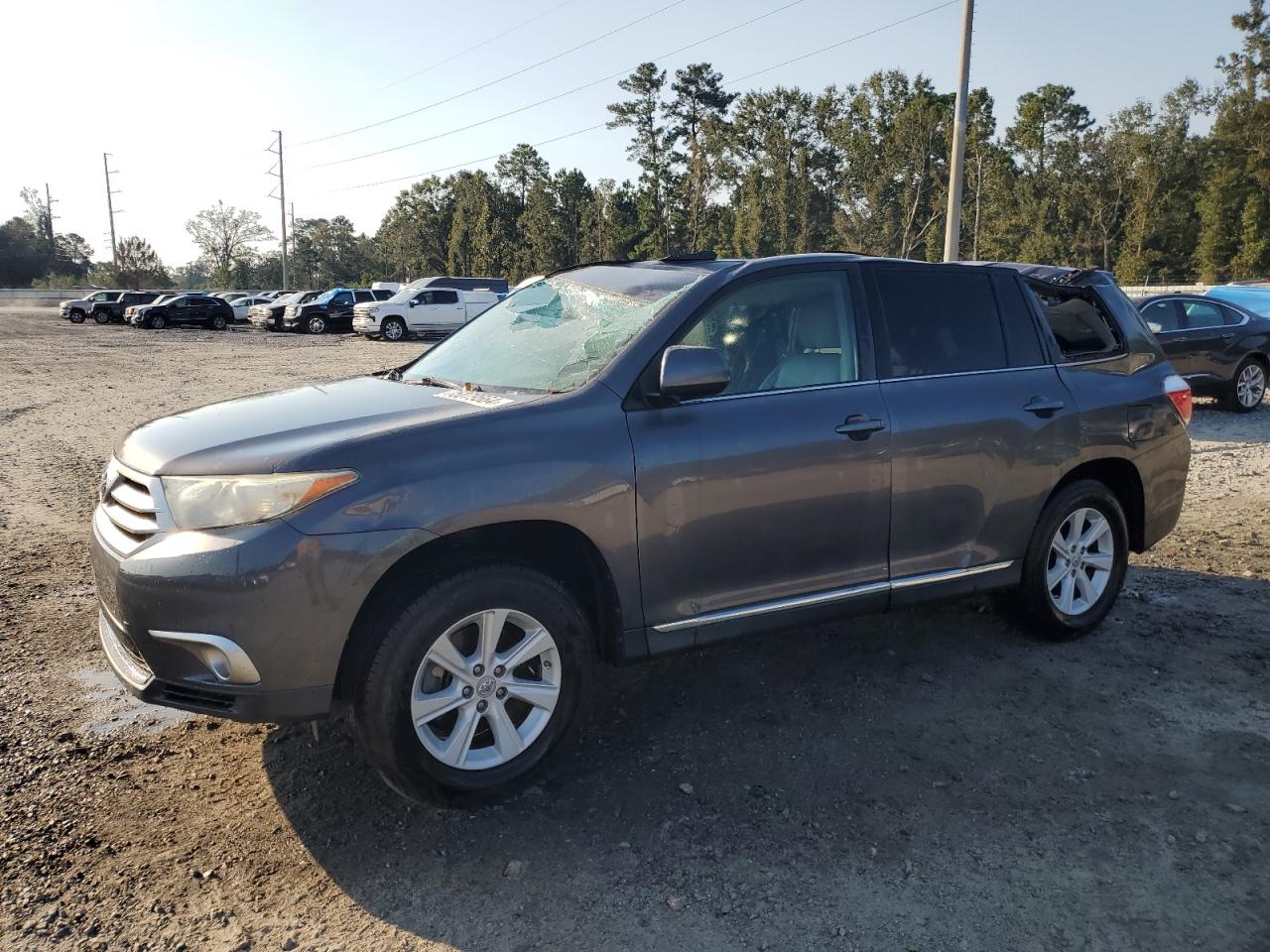 TOYOTA HIGHLANDER 2013