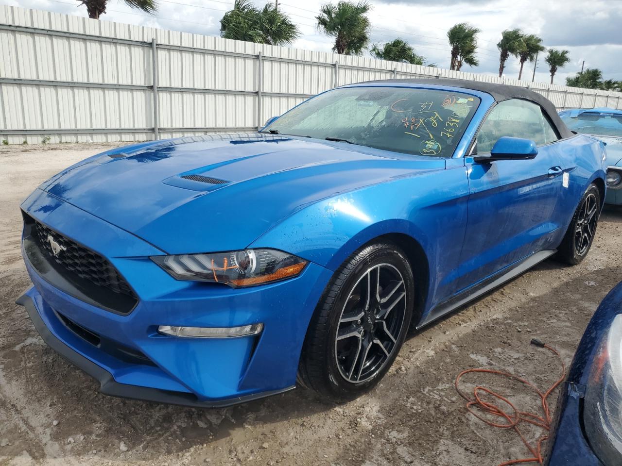 FORD MUSTANG 2021