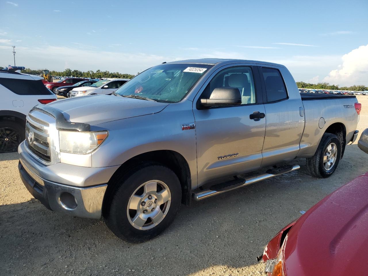 TOYOTA TUNDRA DOU 2013