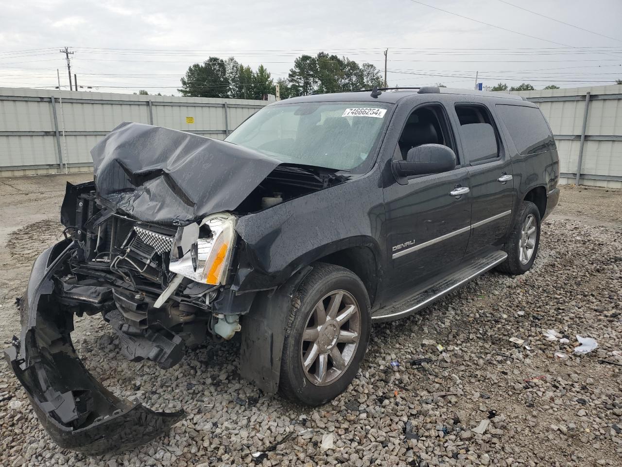 GMC YUKON XL 2011
