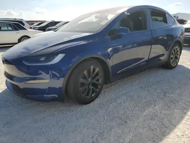 Tesla Model X 2024