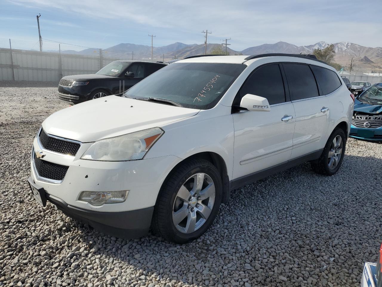 CHEVROLET TRAVERSE L 2011