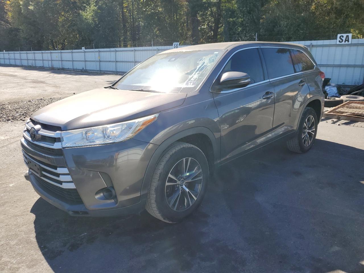TOYOTA HIGHLANDER 2017