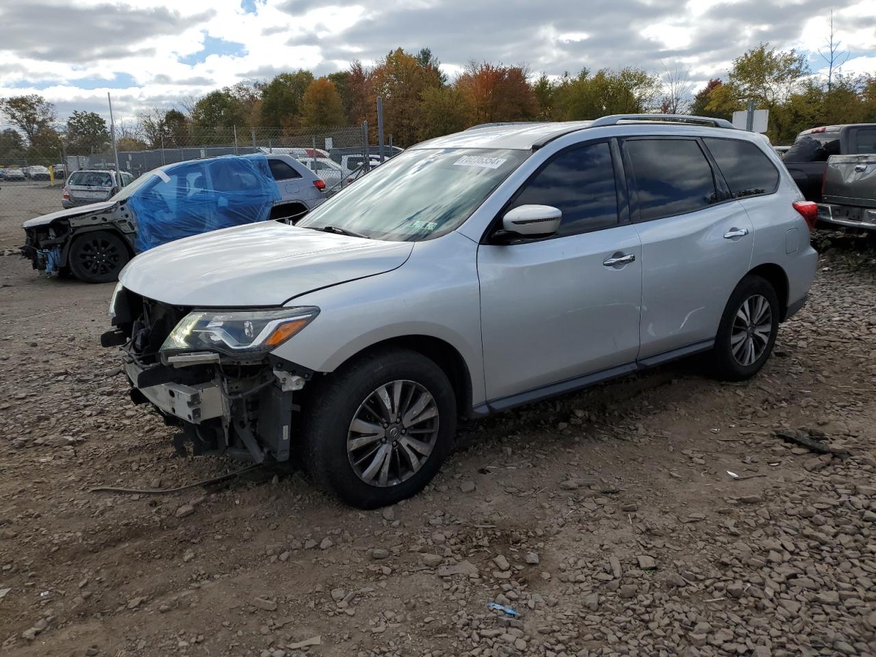 NISSAN PATHFINDER 2018