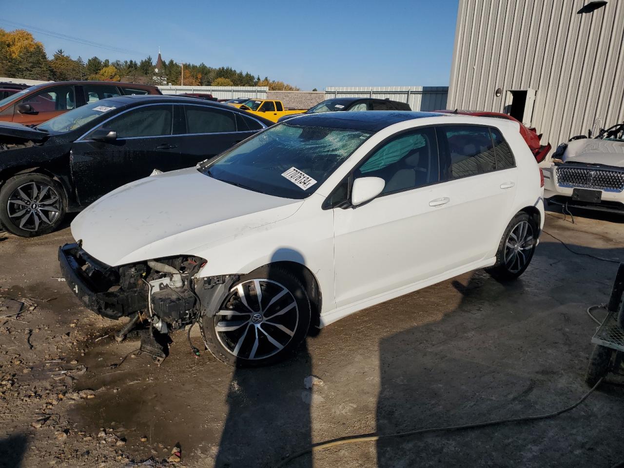 VOLKSWAGEN GOLF 2015