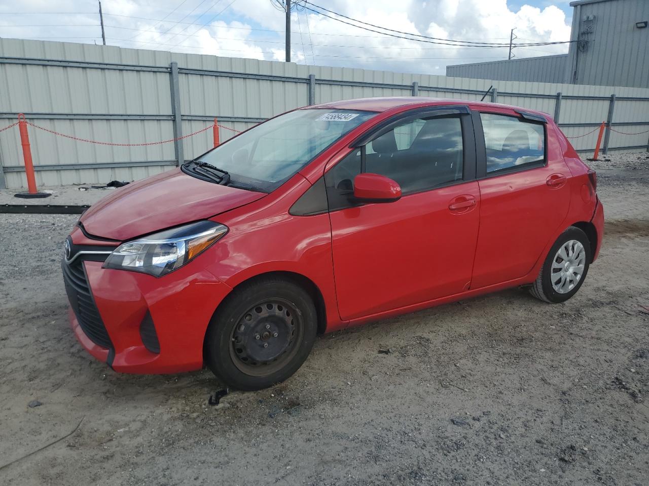 TOYOTA YARIS 2015