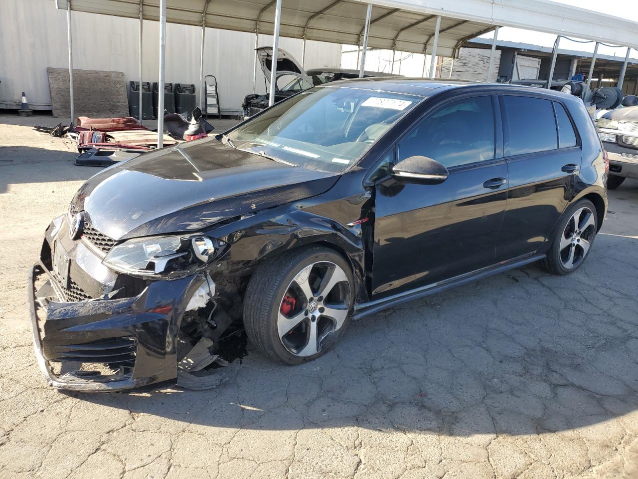 VOLKSWAGEN GTI 2015