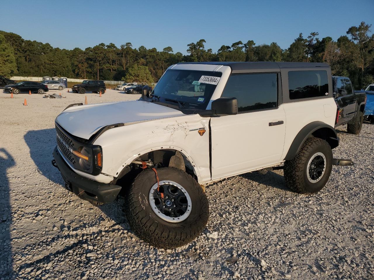 FORD BRONCO BAS 2023