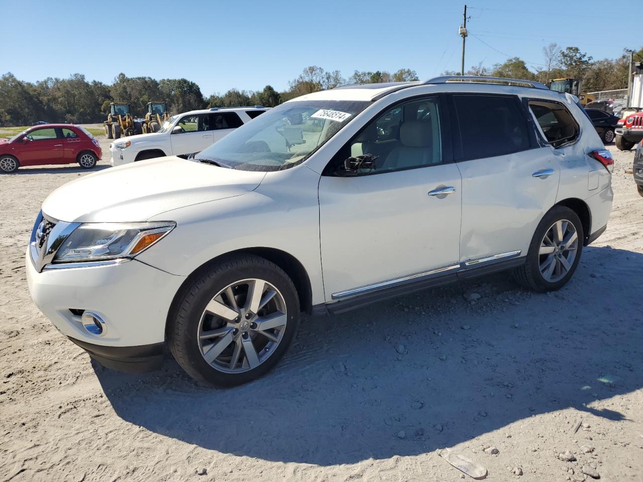 NISSAN PATHFINDER 2016