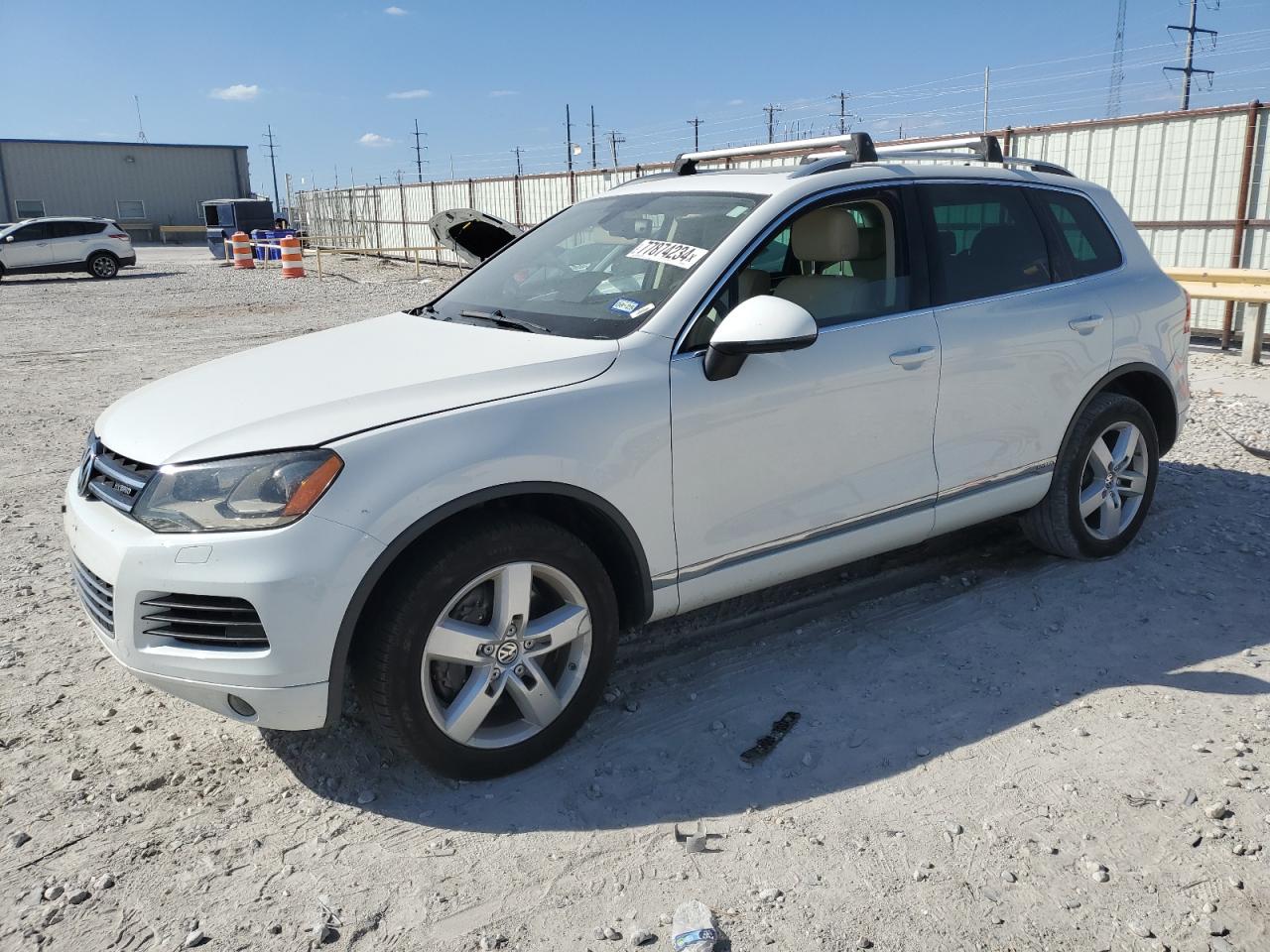 VOLKSWAGEN TOUAREG HY 2012