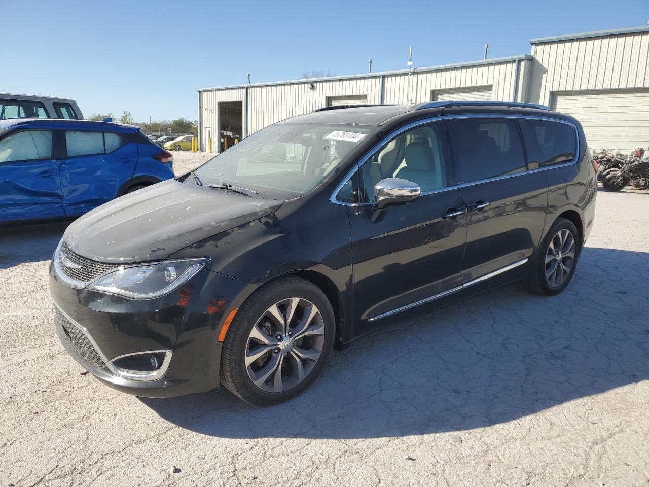 CHRYSLER PACIFICA L 2018