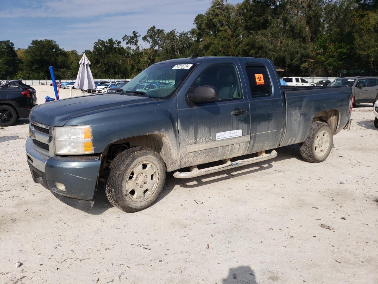 CHEVROLET SILVERADO 2010
