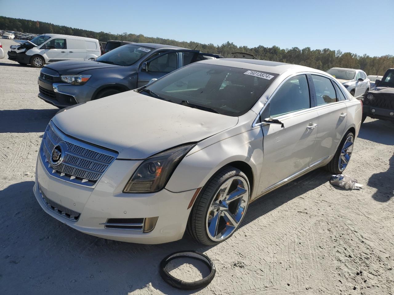CADILLAC XTS PLATIN 2013