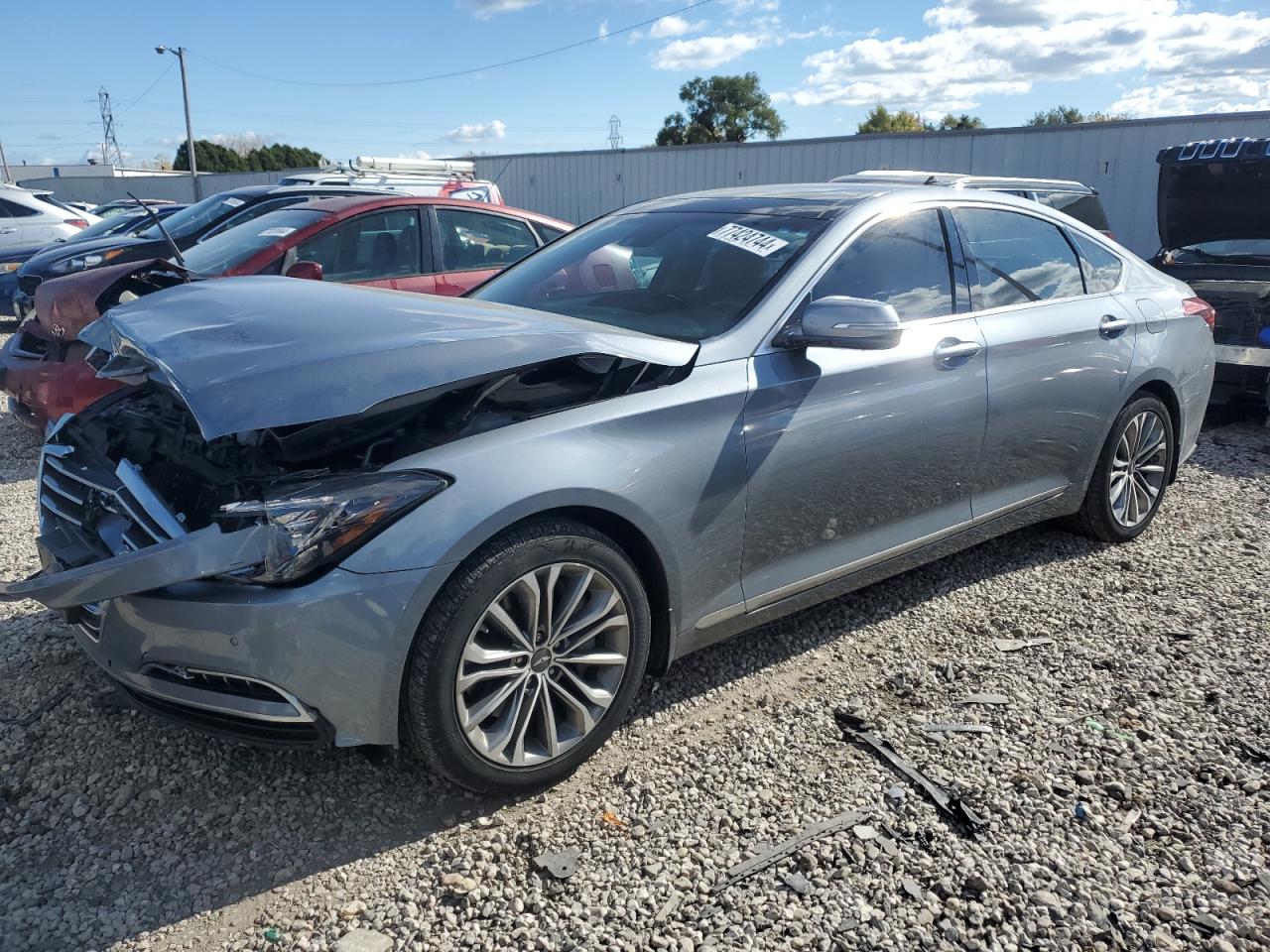 HYUNDAI GENESIS 3. 2015