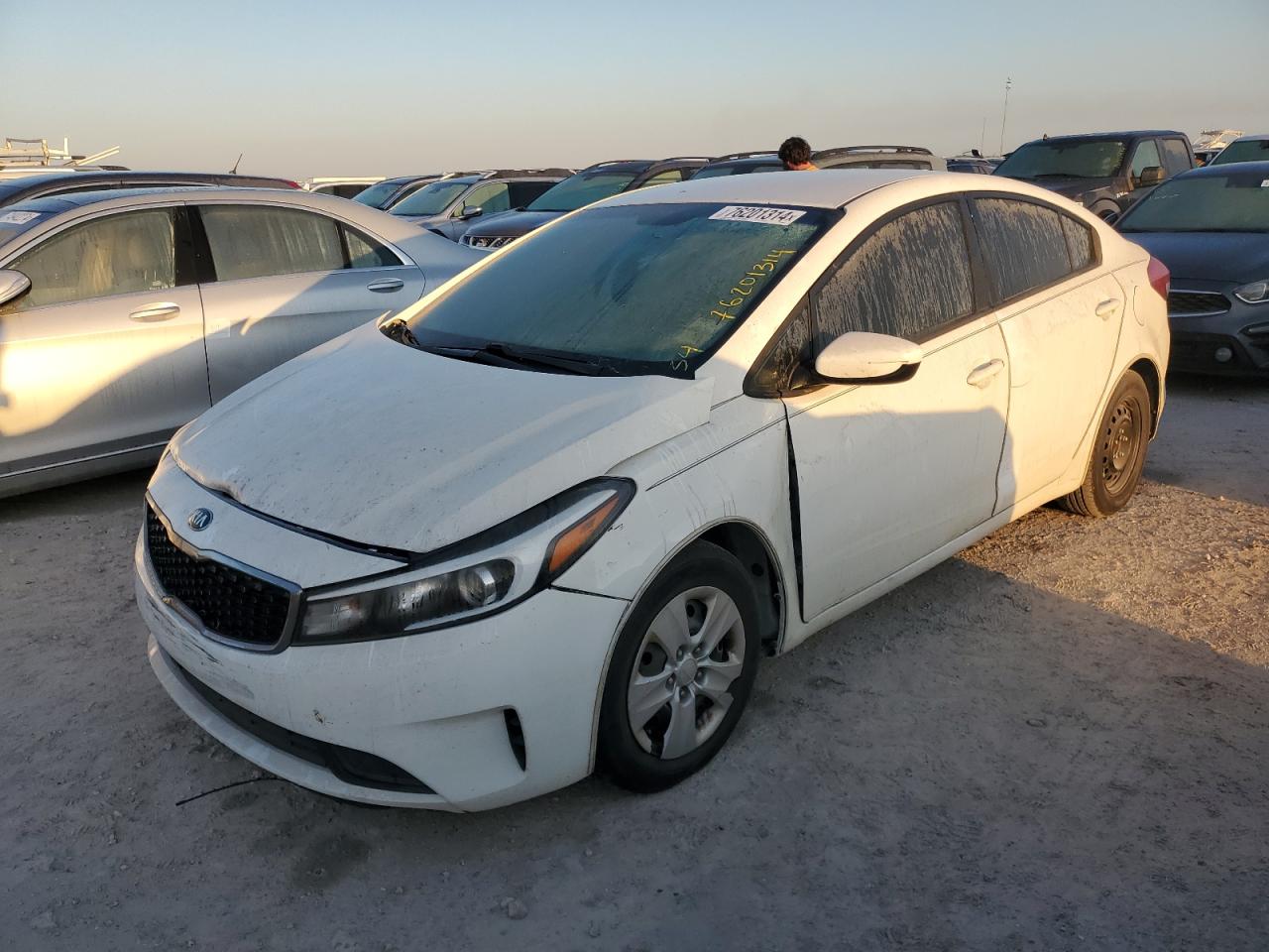 KIA FORTE LX 2017