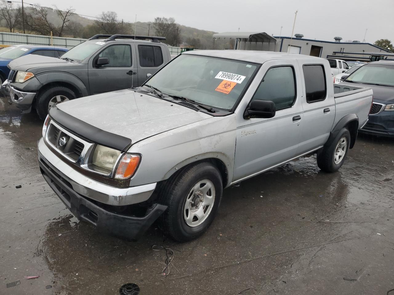NISSAN FRONTIER C 2000