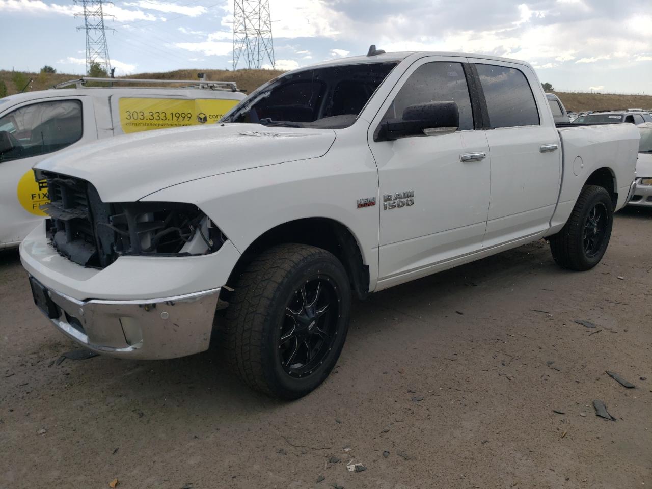 RAM 1500 SLT 2016