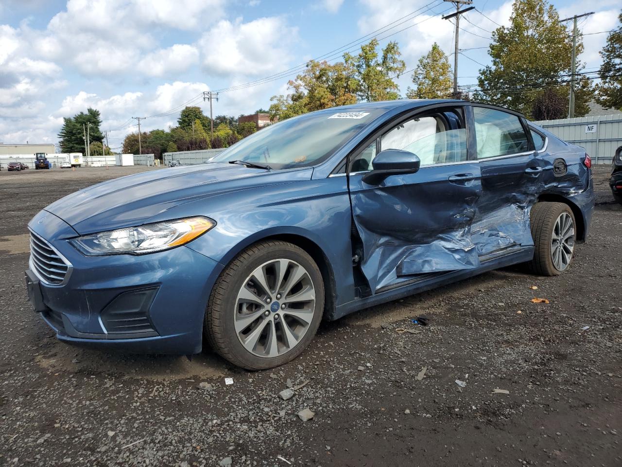FORD FUSION SE 2019