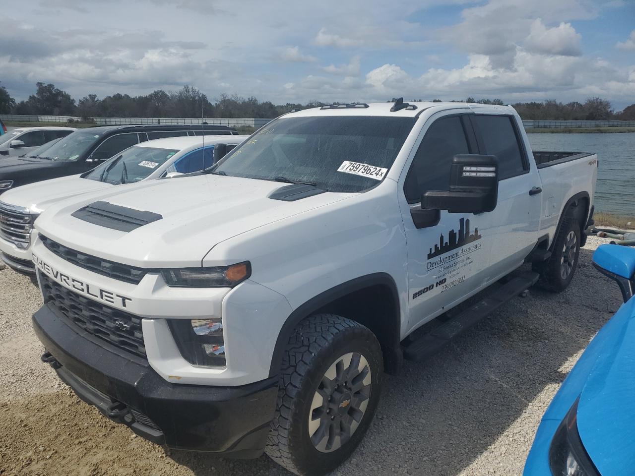 CHEVROLET SILVERADO 2022