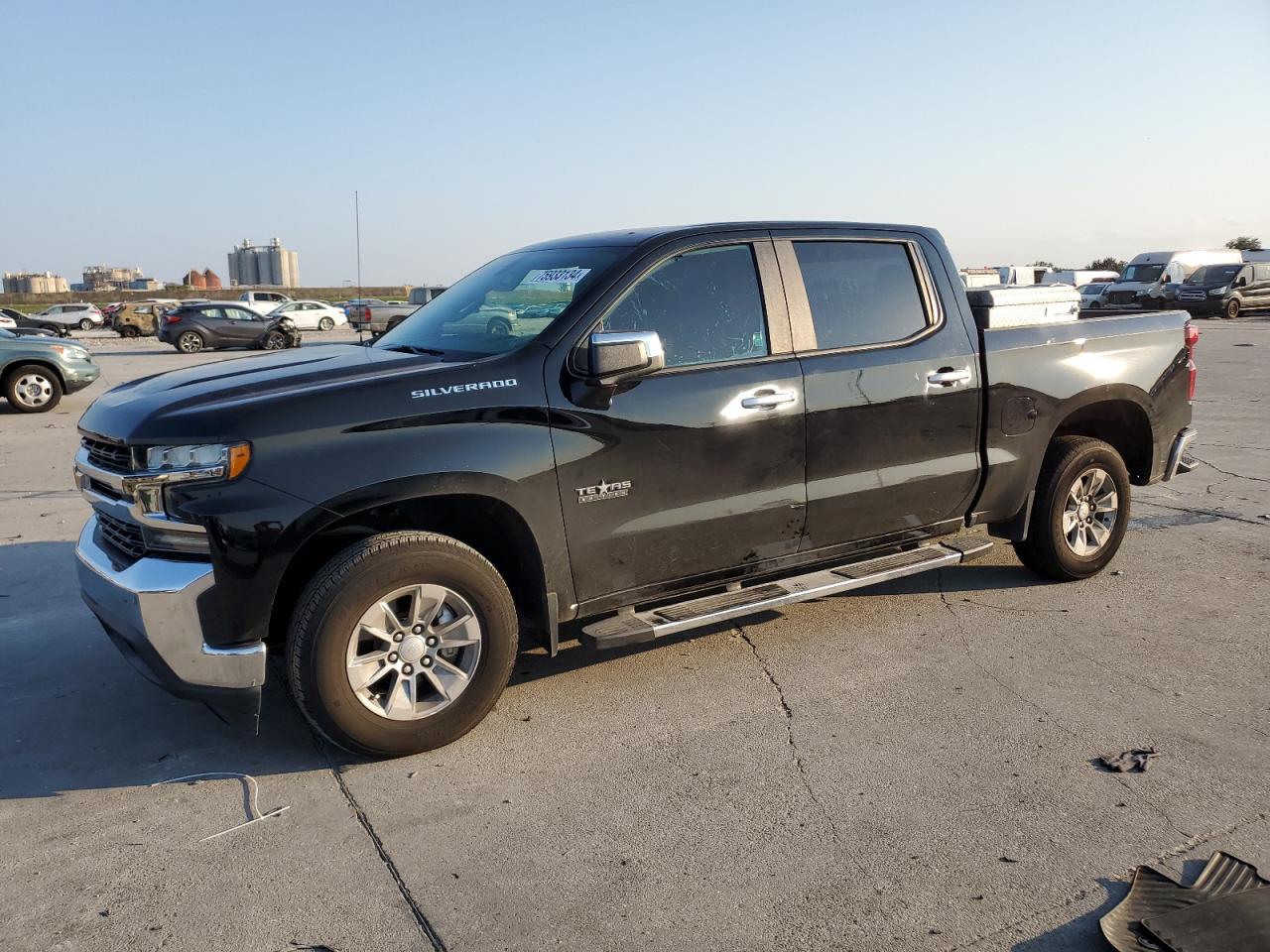 CHEVROLET SILVERADO 2021