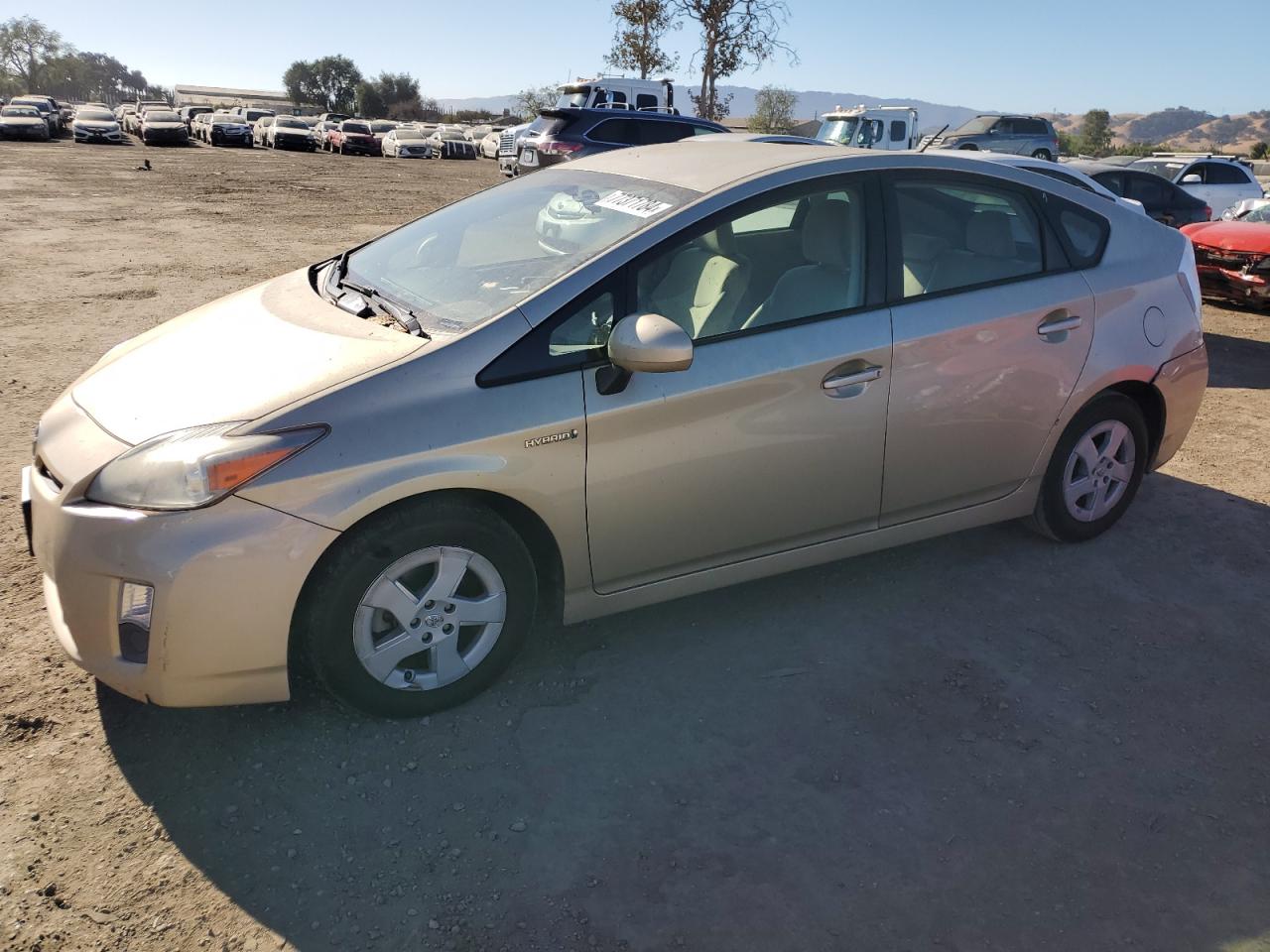 TOYOTA PRIUS 2011