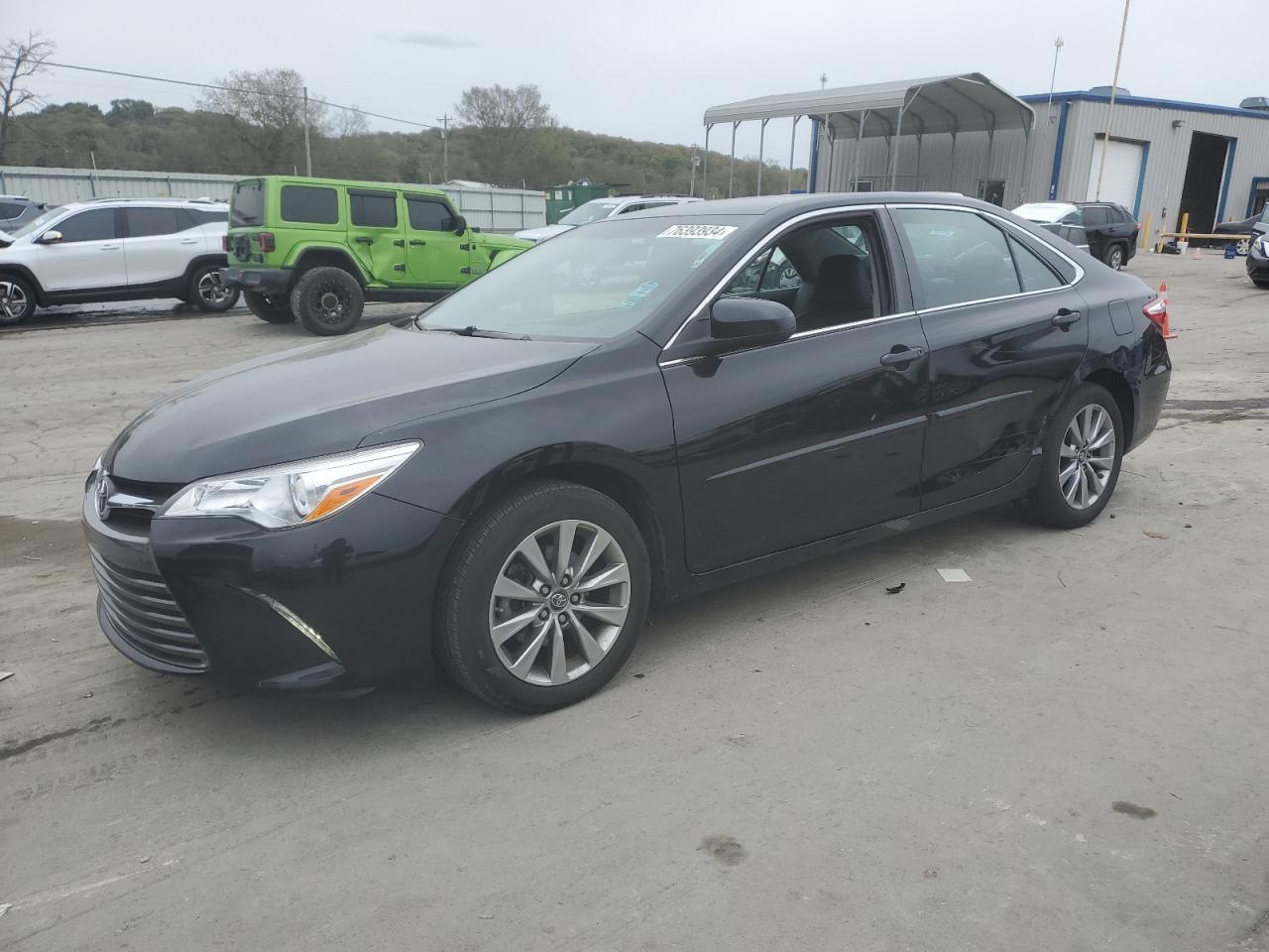 TOYOTA CAMRY LE 2017