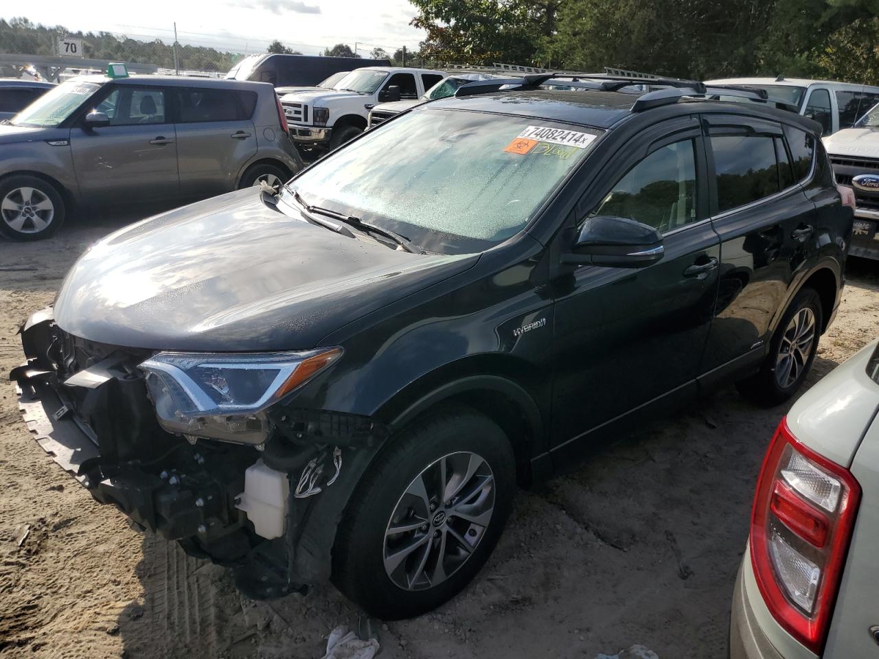TOYOTA RAV4 HV LE 2017