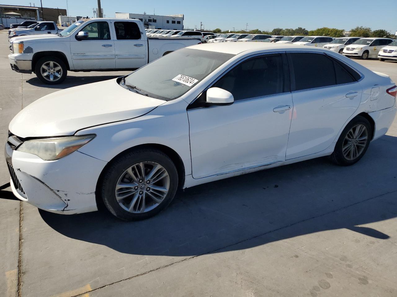 TOYOTA CAMRY LE 2015