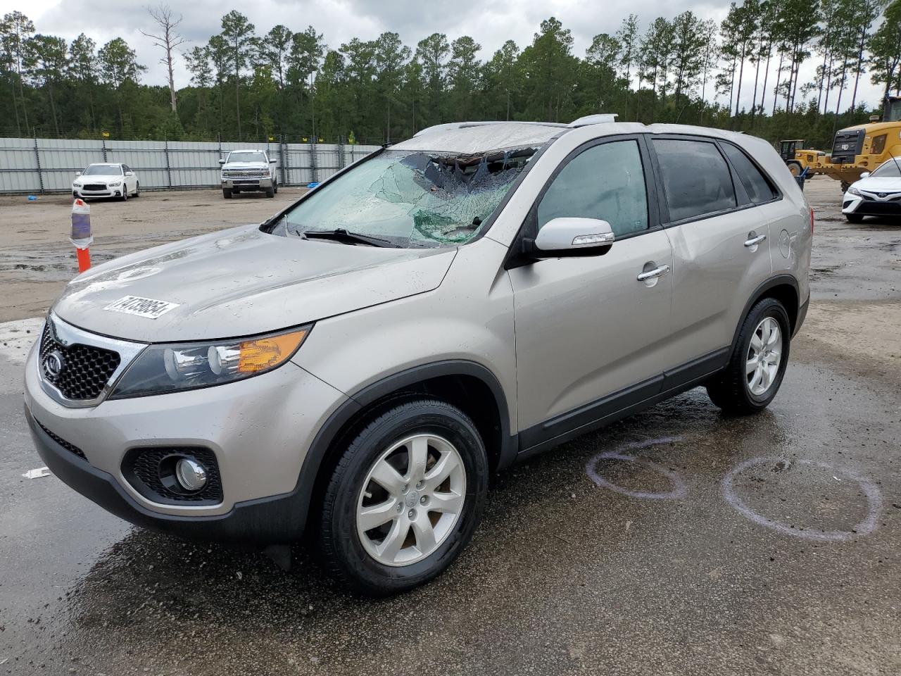 KIA SORENTO LX 2013
