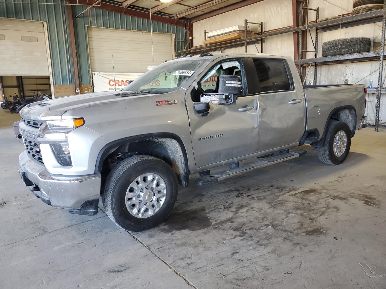 CHEVROLET SILVERADO 2022
