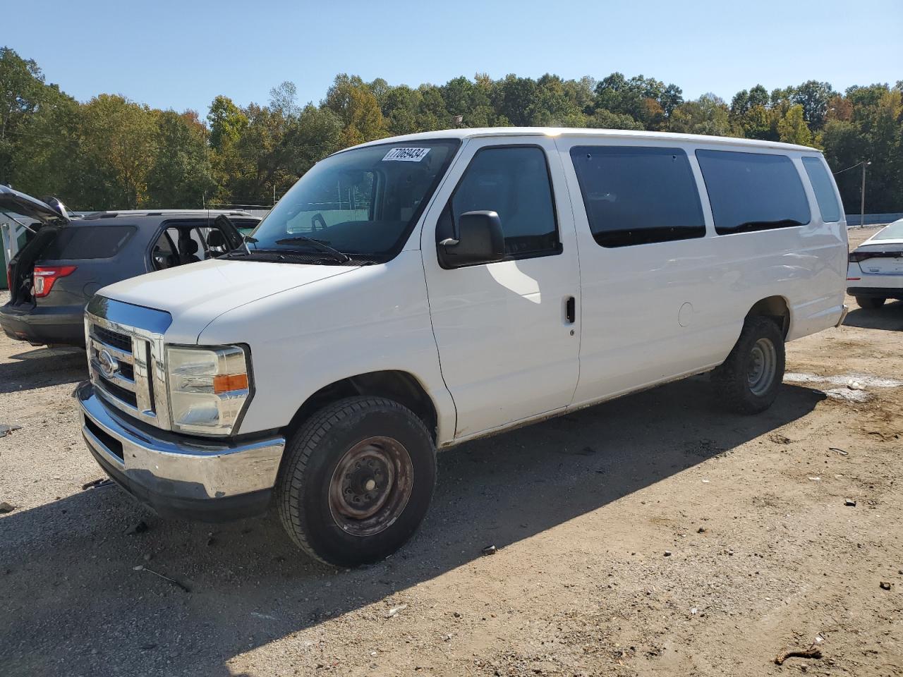 FORD ECONOLINE 2012